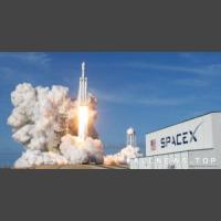 Илон Маск запустил Falcon Heavy