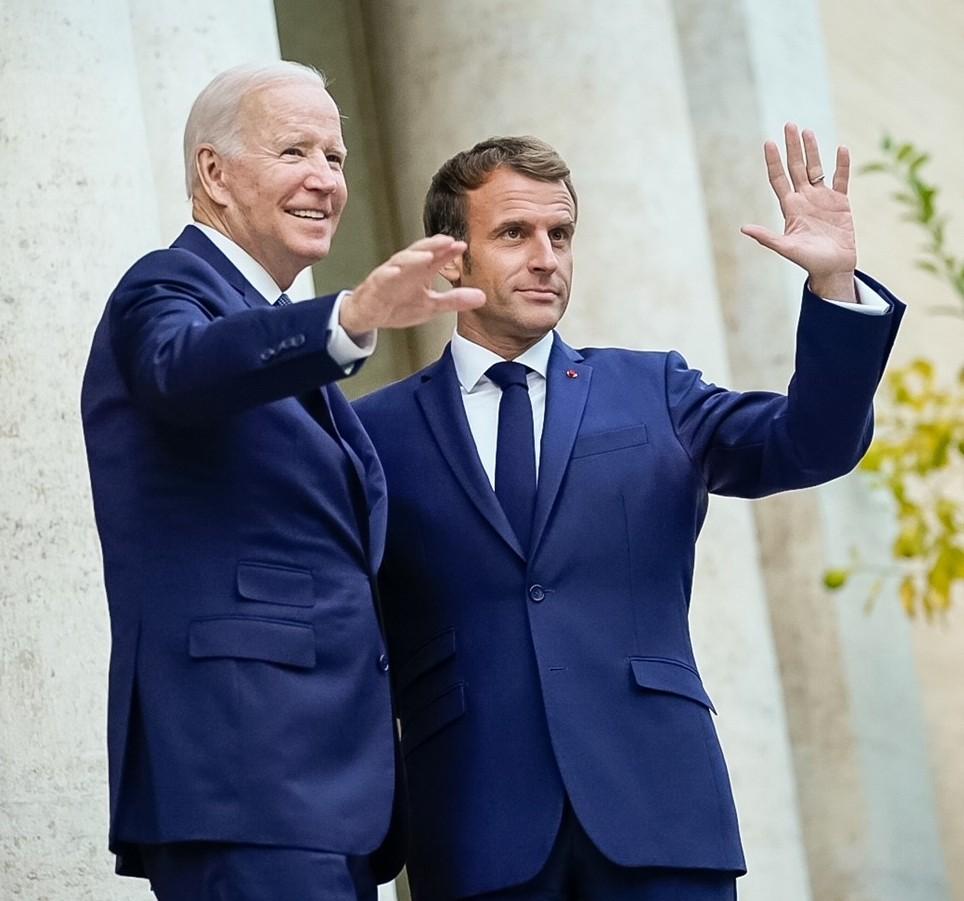 Macron Welcomes Biden at the Elysee Palace